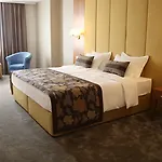 голдън тюлип 4* Варна