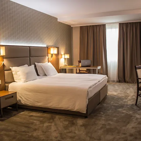 Szálloda Golden Tulip