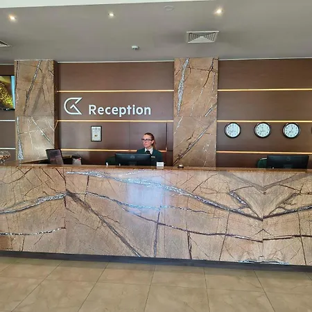 Golden Tulip 4* Várna