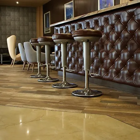 Szálloda Golden Tulip