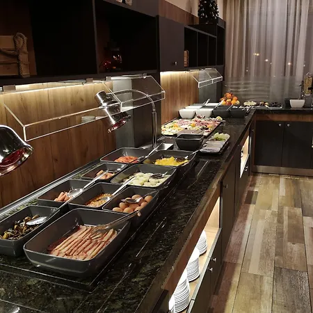 Golden Tulip Hotel Varna