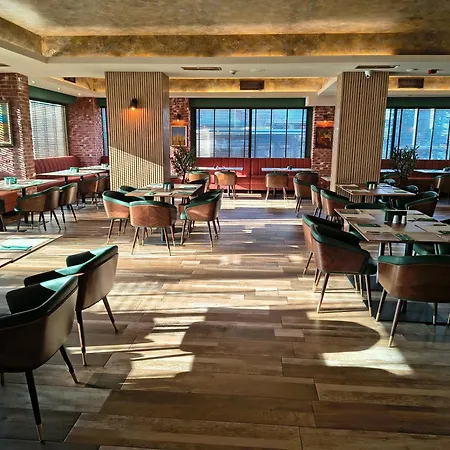 Golden Tulip 4* Varna