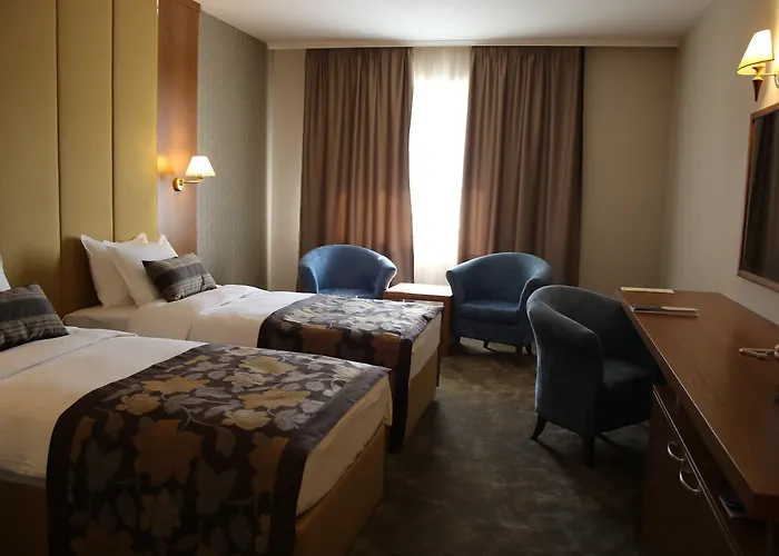 Golden Tulip 4*