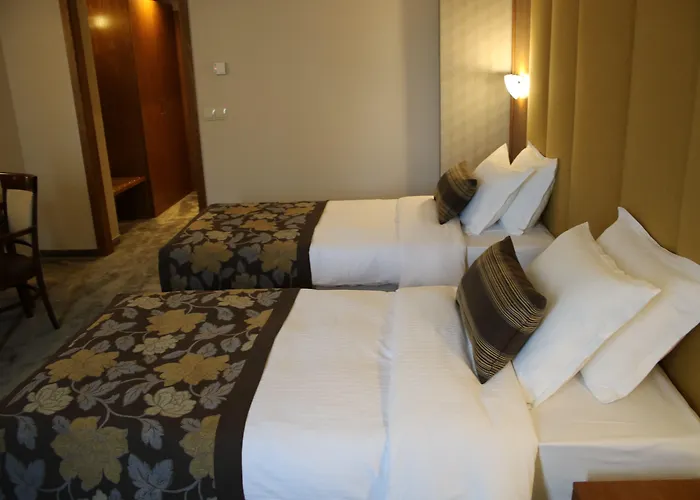 Golden Tulip Hotel 4*