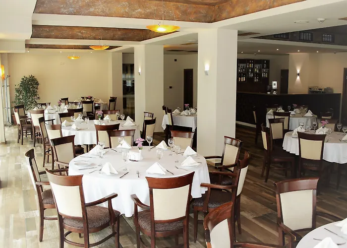 Golden Tulip Hotel 4*