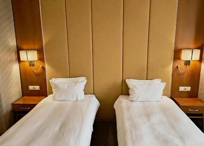 Golden Tulip Hotel 4*